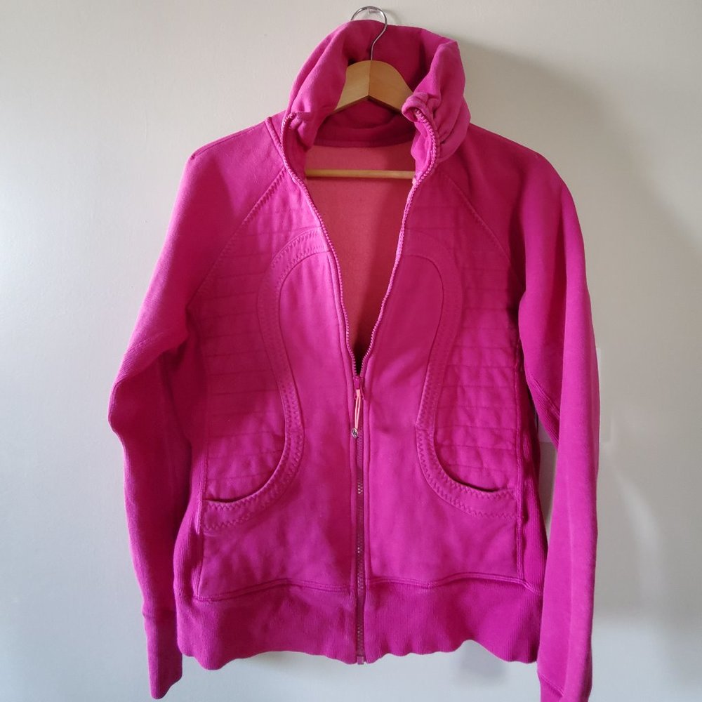 LULULEMON sweater sM/L